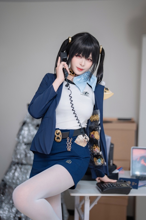 Tina很妖孽呀 Nikke胜利女神 ·索拉｜50P · 未来质感中的角色还原-玩图志