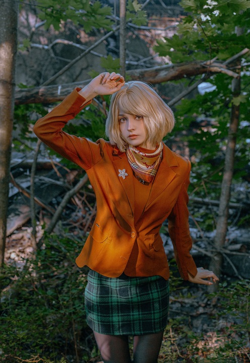 Tenletters · 阿什莉 Ashley 生化危机写真｜46P · 在熟悉角色中加入新的观看角度-玩图志