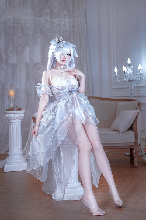 半半子 - 灰姑娘 水晶公主 NIKKE Cinderella 44P 午夜钟声前的机械独白-玩图志