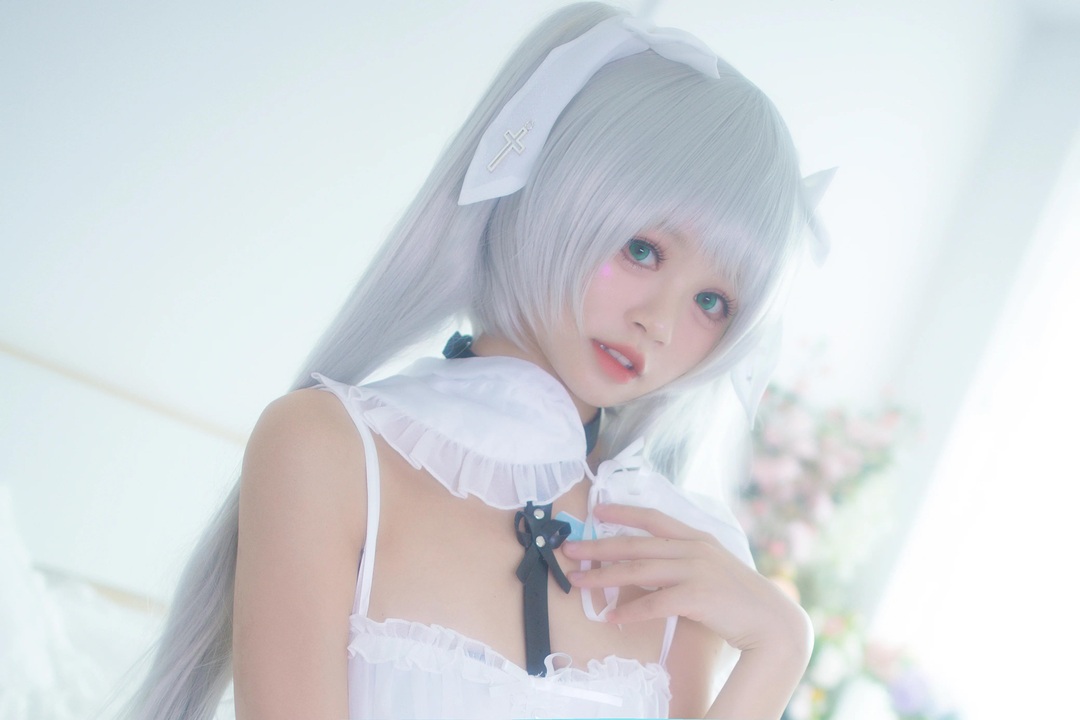 星黛鹿鹿 初音未来｜初音酱 58P · 虚拟歌姬的午后小憩-玩图志