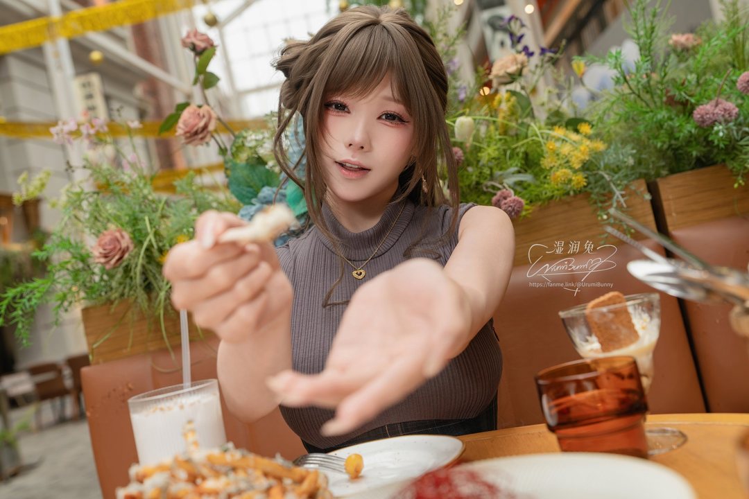 咬一口兔娘 26年4月 网友的一日约会｜112P3V · 虚拟与现实交叠的甜蜜程式-玩图志