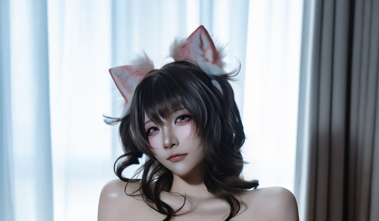 二佐nisa · 抹油猫耳｜27P1V-4.05GB · 高定光泽的兽性显影-玩图志