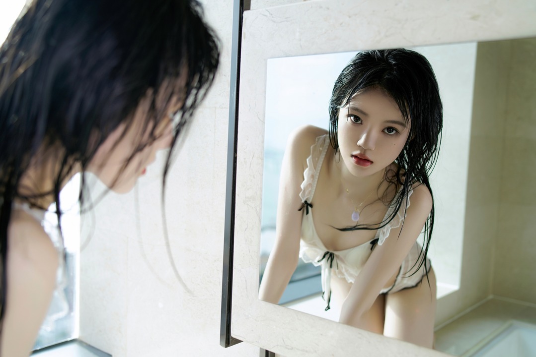 桜桃喵 · 贪凉｜46P-856MB · 盛夏解暑的冰感私语-玩图志
