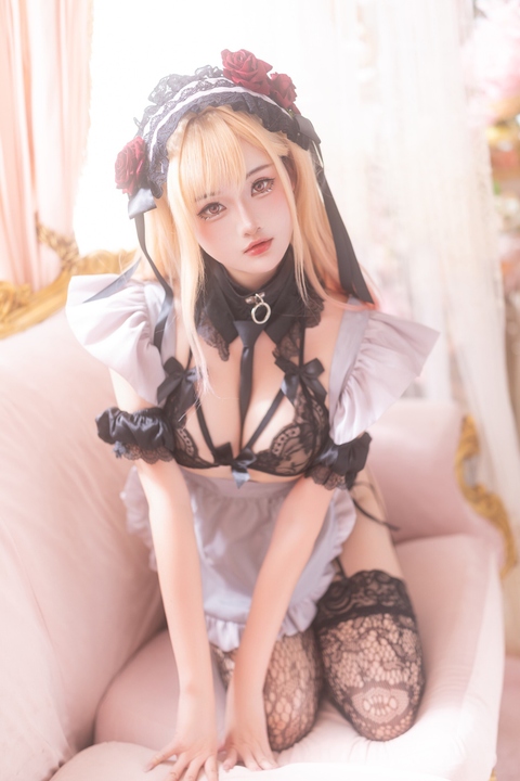 Xiaoyukiko 小鱼 · 喜多川海梦 黑江雫女仆｜42P-201MB · 地表最强Cosplayer的兼职体验-玩图志