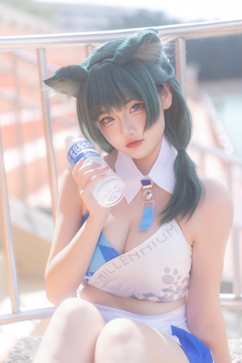 Xiaoyukiko · 药师少女 猫猫 啦啦队服｜82P · 猫猫不喊加油，她喊“慎终如始”-漫图社