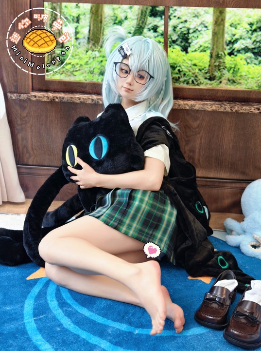 迷你啵萝包 – 章鱼小包子｜43P · 软糯与鲜活的少女方程式-玩图志