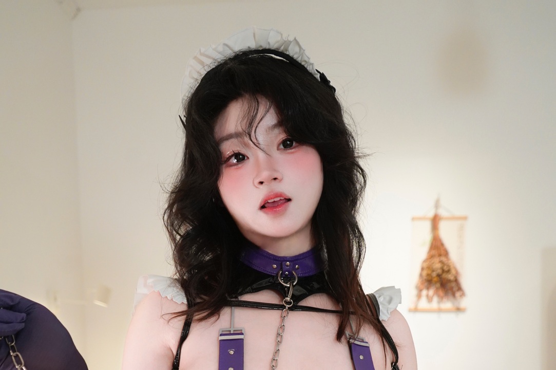 一只毛毛帽 – 妈咪的调教｜74P · 膝上惩罚与溺爱并行的，特别家教-玩图志