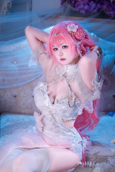 Xiaoyukiko - NIKKE Dorothy 桃乐丝 旗袍 (1)