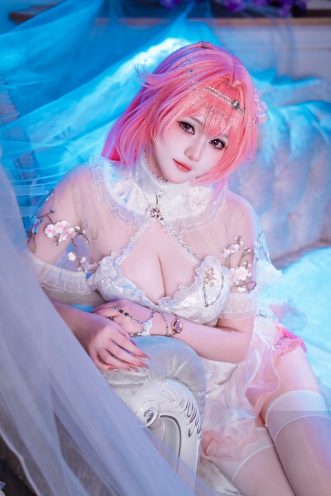 Xiaoyukiko - NIKKE Dorothy 桃乐丝 旗袍｜14P · 方舟童话，东方变奏-玩图志