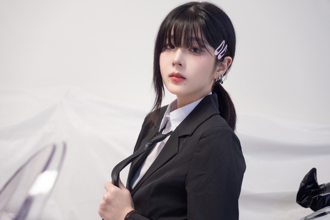 Jang Joo (장주) – Halloween ｜72P+1V · 万圣夜的，链锯人协奏-玩图志