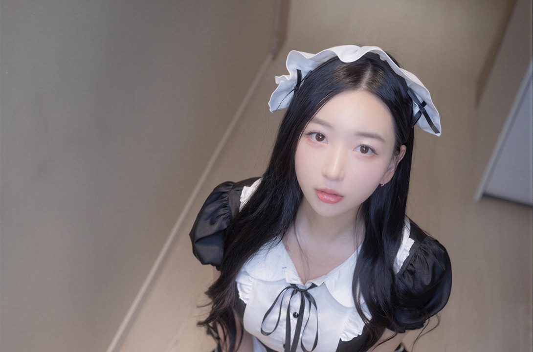 Jia (지아) – X-LEVEL Vol.14 Ero Maid ｜35P · 女仆的，非服务时间-玩图志