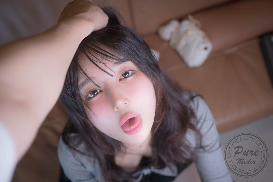Yeha (예하) - Pure Media Vol.331 Street Papaktsu｜123P · 街头即兴，她按下暂停键-玩图志
