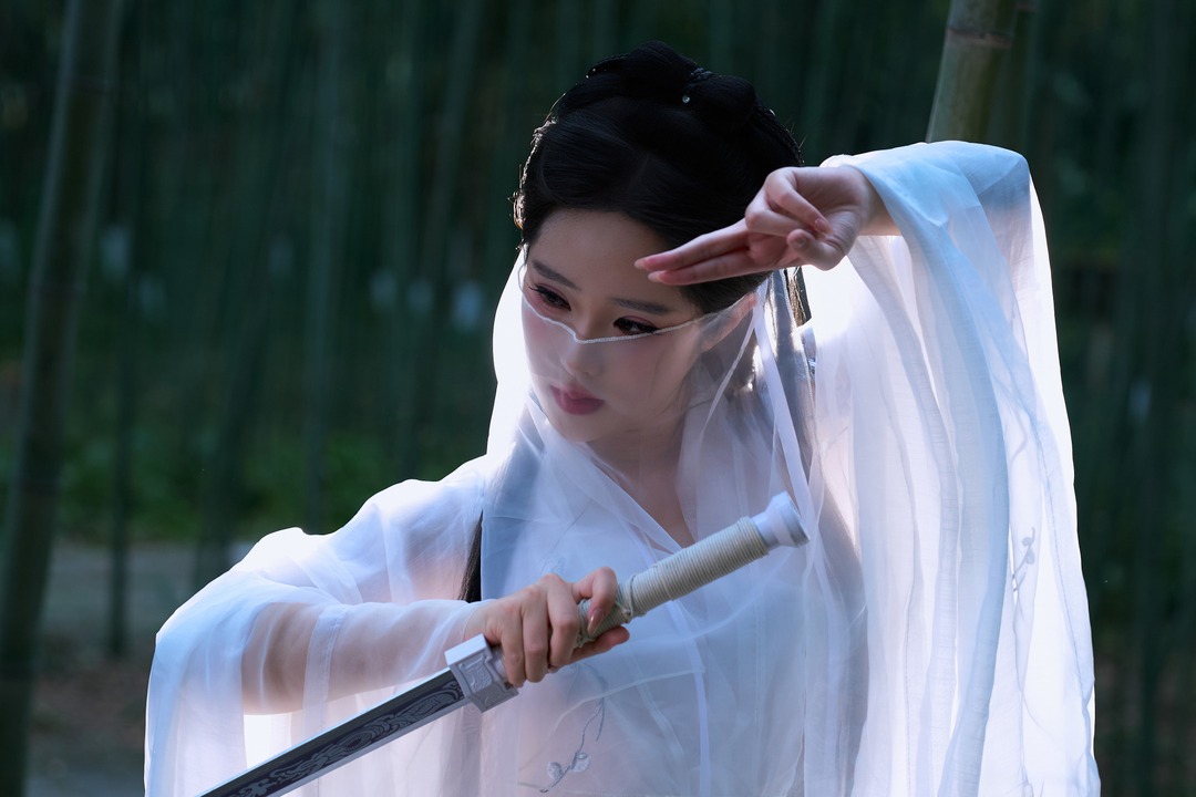钛合金TiTi - 小龙女｜106P+1V · 屠龙者终成，她的坐骑-玩图志