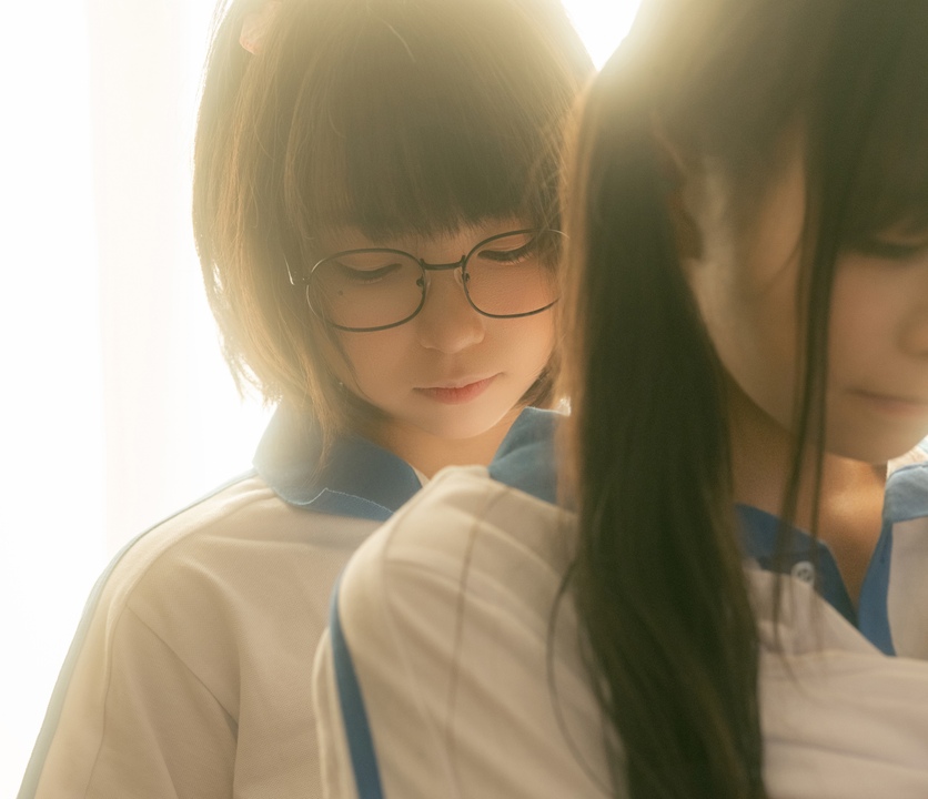 铁手叫兽 – 不开心和没烦恼｜17P+1V · 1.18GB · 暗房低语，她在情绪的两极之间躺平-玩图志