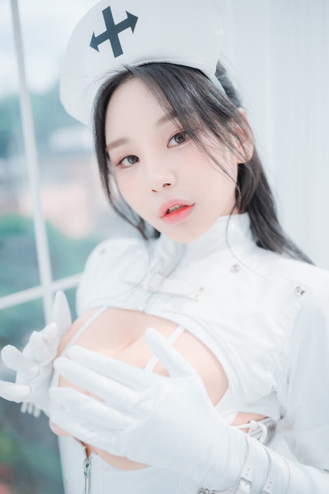 ZziZzi - DJAWA Photo Healing White