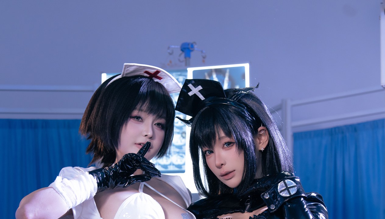 蠢沫沫&Yuko 危情小护士｜60P 白大褂与双人对峙，她在诊室光里把“危情”演成护士长先偏头的那场-玩图志