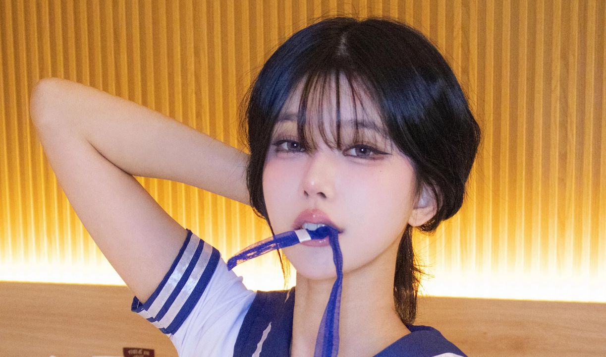 Choi Somi Japanese Machiya Pictorial Ribbon｜111P  和室暖光卡在丝带蝴蝶结那秒，她把町屋穿成日式韩模的私语-玩图志