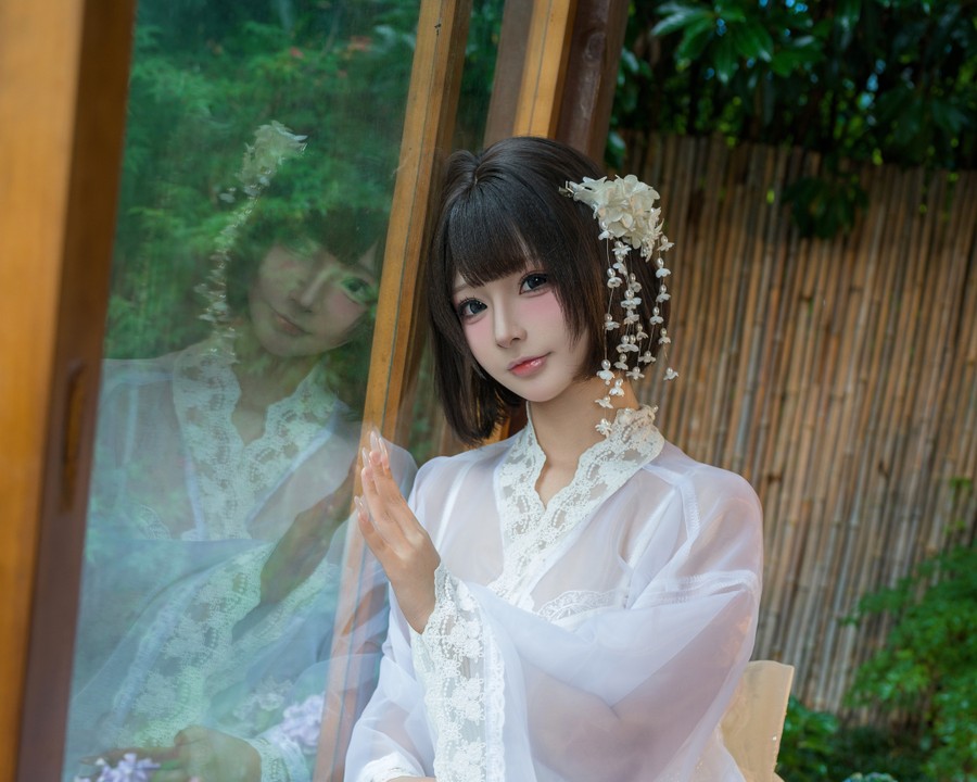 yuuhui玉汇 - 26.7月 无尽夏｜134P+2V 暮色卡在碎花吊带腰线那秒，她把无尽夏穿成七月最稠的私语-玩图志