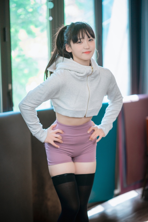 Hendoong (혠둥이) - DJAWA Photo Loose and Tight Relief and Relax