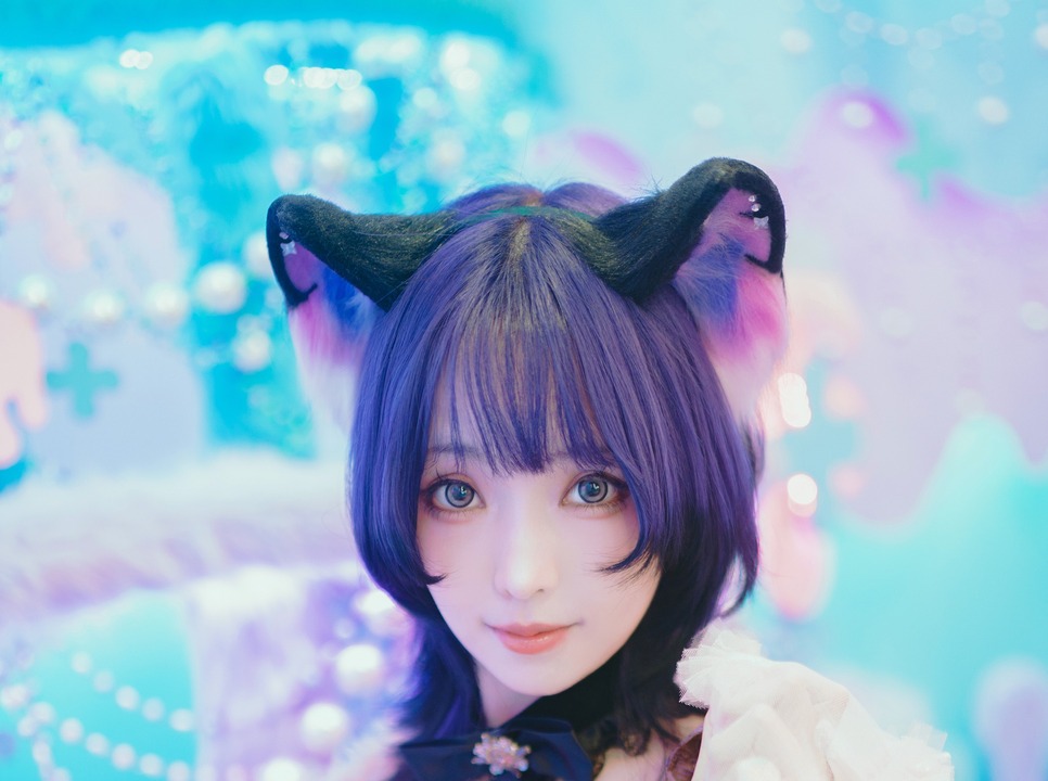 ElyEE子 - August 2026 C-Lavender Kitty E 紫猫猫｜31P+2V  薰衣草紫光卡在猫耳绒尖-玩图志