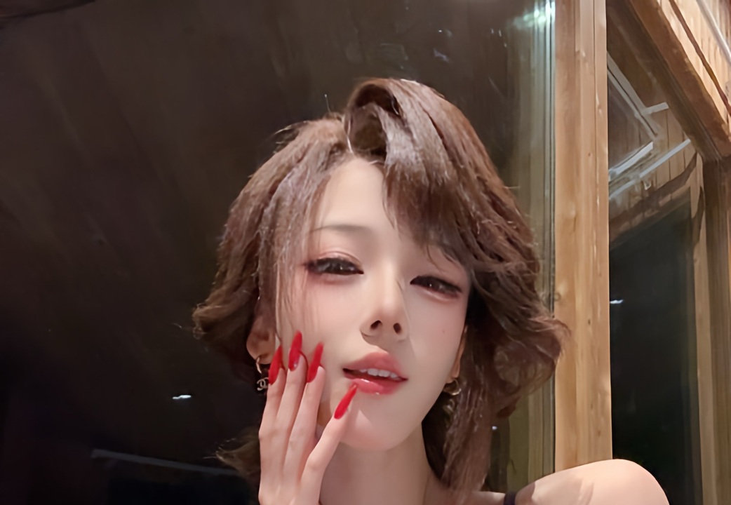 九言｜Tipsy 微醺：酒意耳热的私语时刻 [78P-6V｜339MB]-玩图志